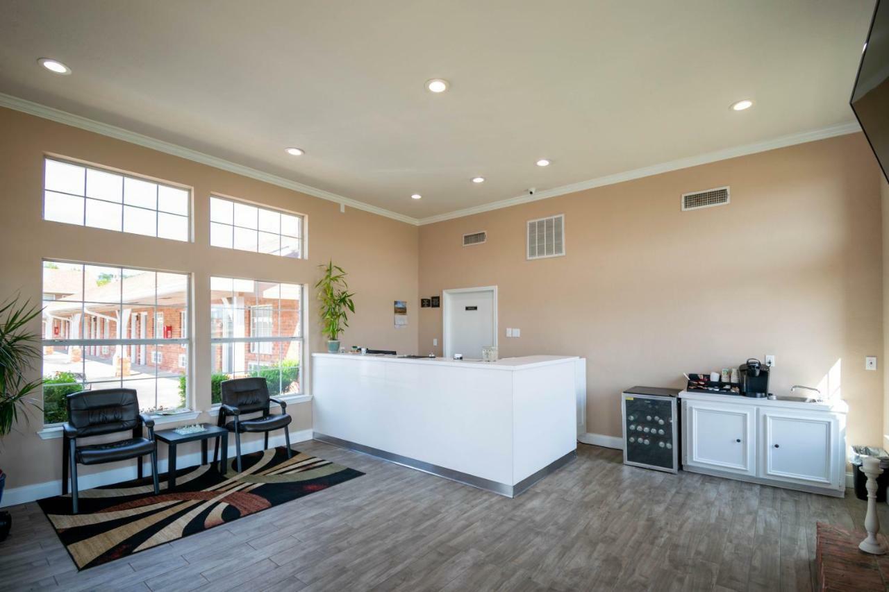 Countryside Inn Kaufman Екстер'єр фото