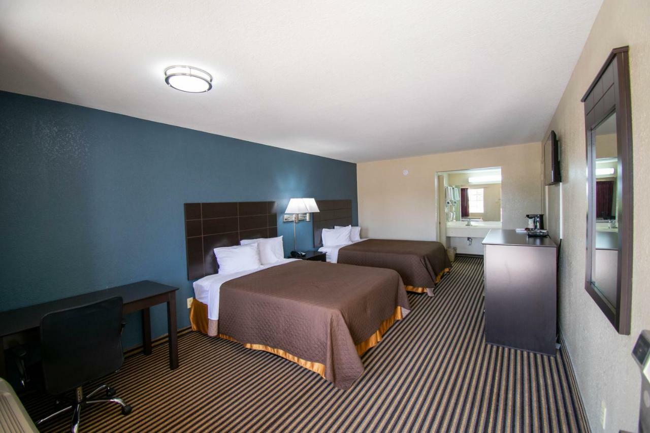 Countryside Inn Kaufman Екстер'єр фото