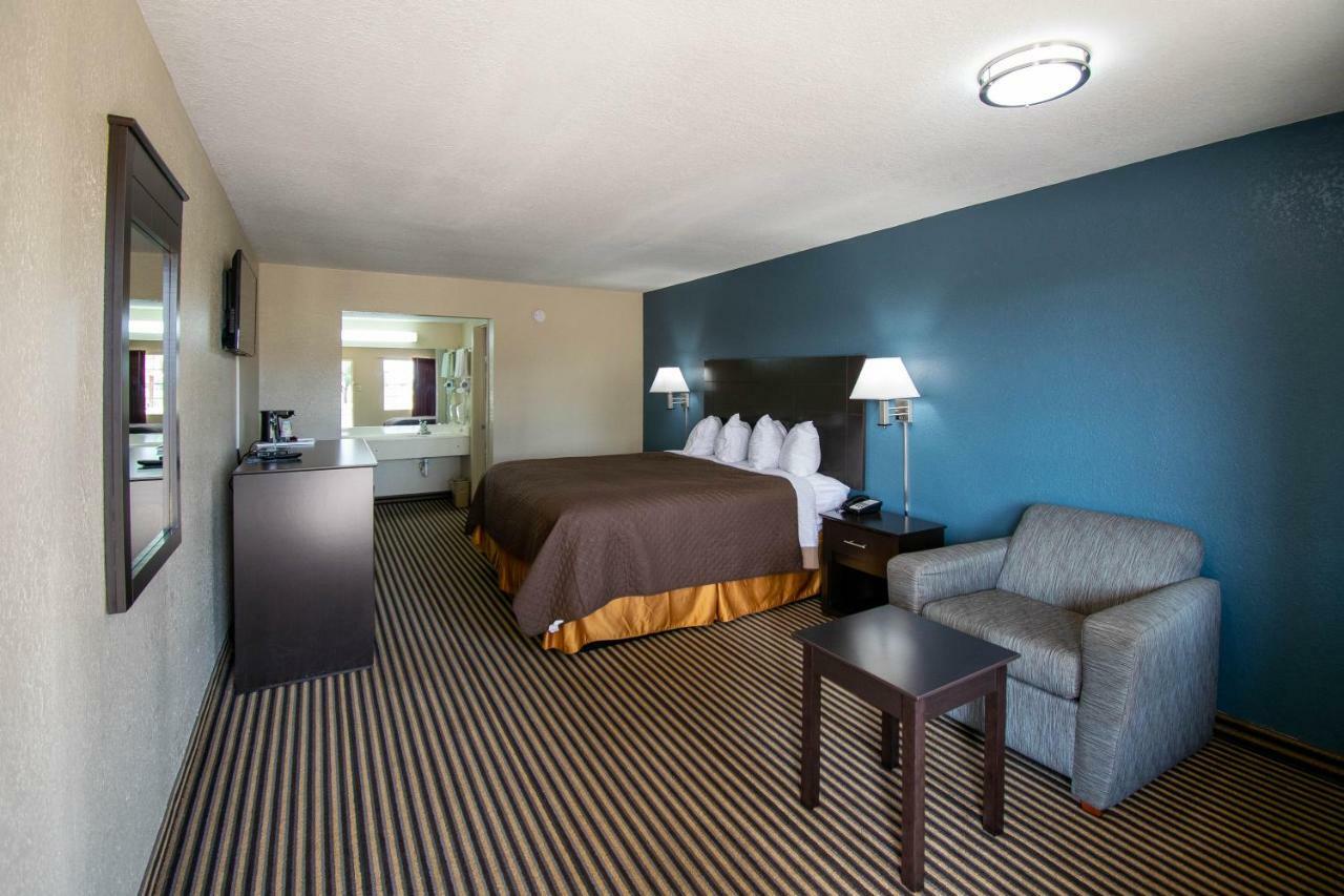 Countryside Inn Kaufman Екстер'єр фото