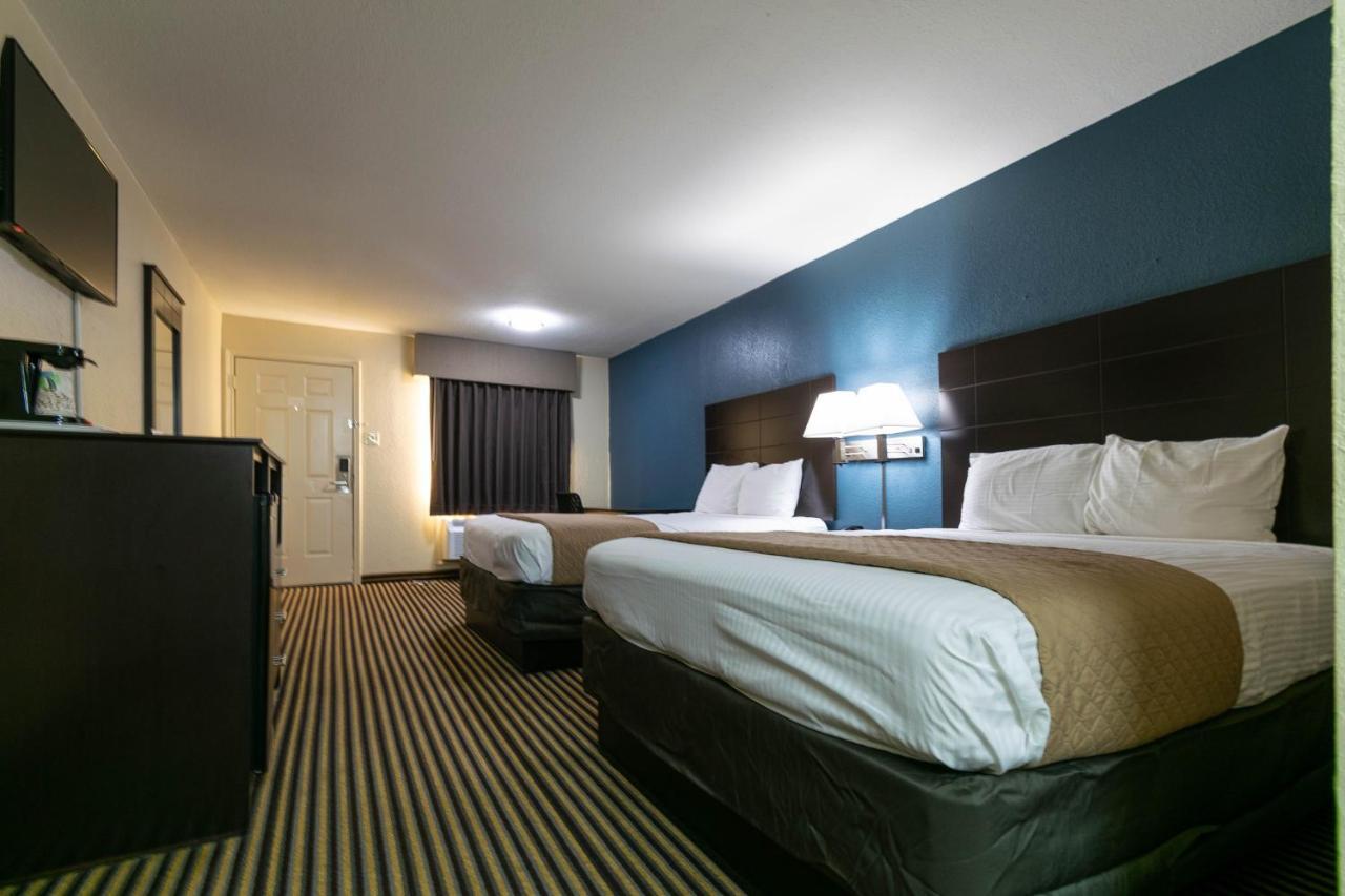 Countryside Inn Kaufman Екстер'єр фото